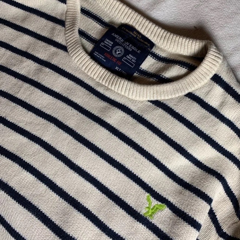 American Eagle Sweater Mens XL
